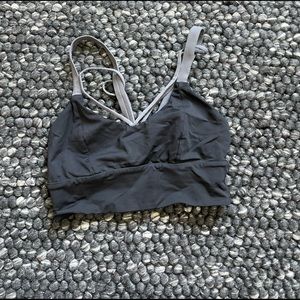 Lululemon Pushing Limits Bra 6 C-D cups